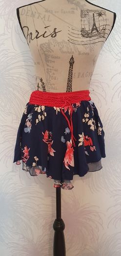 Beautiful light floral shorts