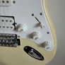 Squier Stratocaster white Image 3