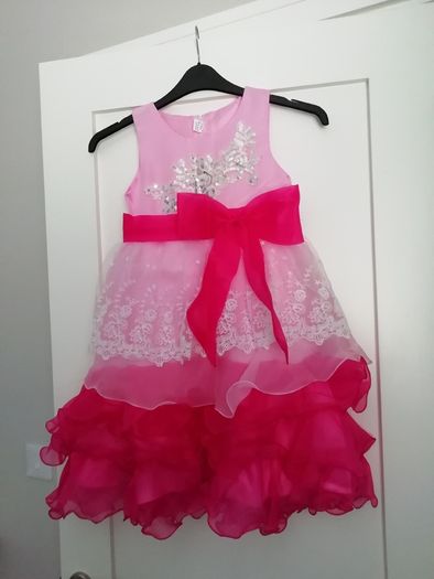 New Girls Princess Formal Gown Ball Flower Christmas Dress size 6-7yrs