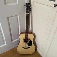 Acoustic guitar starter kit