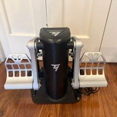 Thrustmaster: Thrustmaster Pendular Rudder