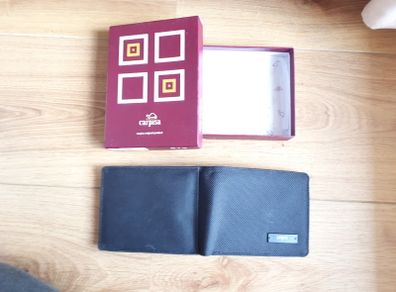 Wallet. New.