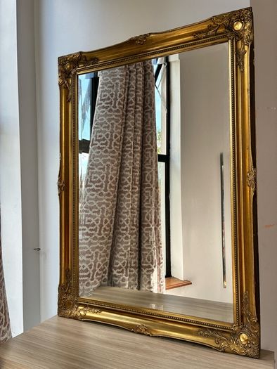 mirror