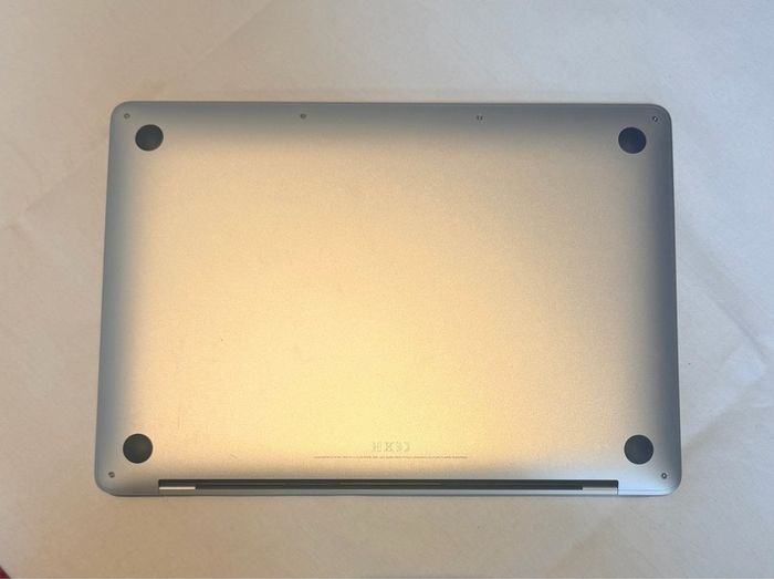 Macbook Pro 13 2020 touch bar