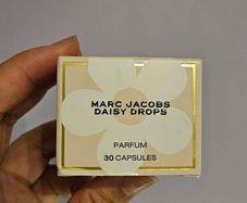 Marc Jacob Dasiy Drop Parfum Perfume in 29 Capsules