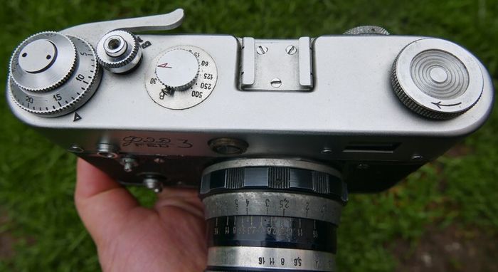 FED 3 Rangefinder Film Camera Lens Industar 61 2.8/52 Soviet Russia USSR - works well