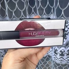 Huda Beauty Liquid Matte Lipstick - FAMOUS - New & Sealed