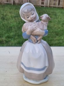 Nao by Lladro"Lamb in Arms" Porcelain Figurine