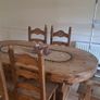 kitchen table and chairs Image 3