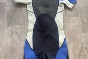 wetsuit age 6-7 years -