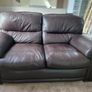 2 leather couches Image 3
