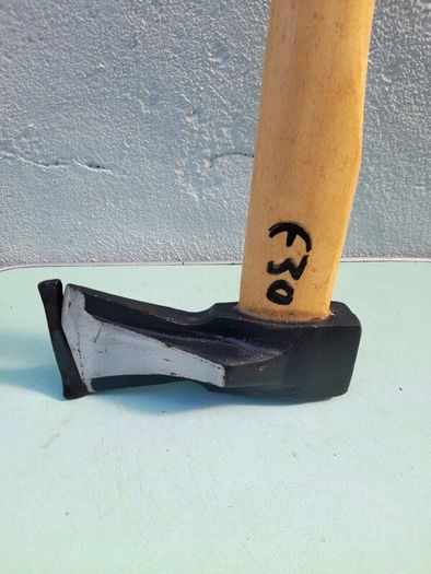 Axe