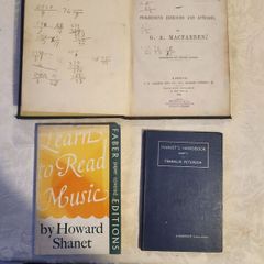 3 X Music Books Vintage For Sale. 1 X The Rudiments Of Harmony By G.a. Macfarren. Large Volume Hardback. 2 X Pianist's Handbook.  V1. By Franklin Peterson. Hardback In Good Condition.  3 X Learn To Read Music. By Howard Shanet. 1969 Paperback In Good Cond