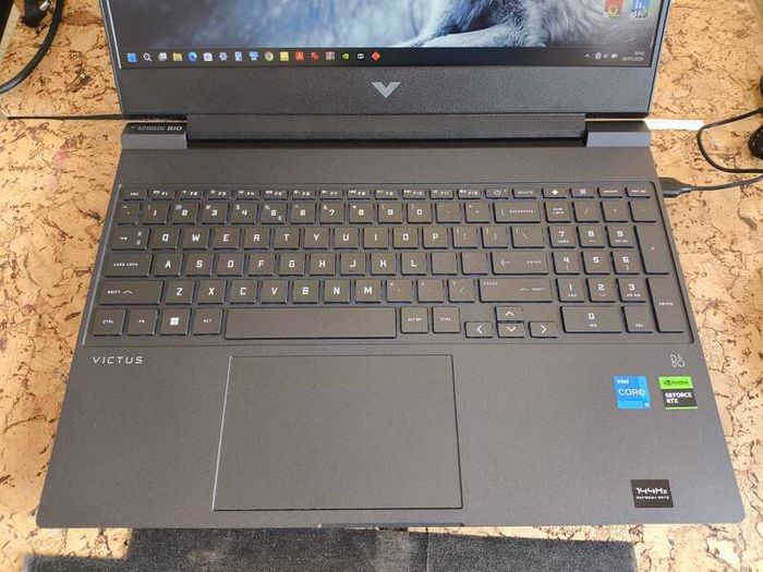 Gaming Laptop Hp Victus i5 13420H 8/12 RTX4050 6GB 16gb DDR4 3200mhz 512GB NVMe PCIE 4.0 15.6" 1080p 144hz Ips 250nits Win11 RGB