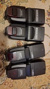 YN560 flashes