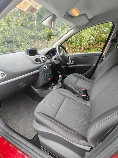 2011 Renault Clio