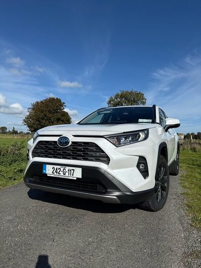 PRICE DROP Toyota RAV4 SOL Exceptionally clean car
