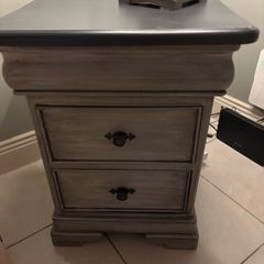 Grey Bedroom Locker