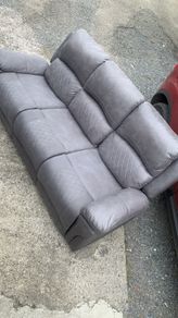 Lovely 3 seater recliner punch and arm chair perfect condition
