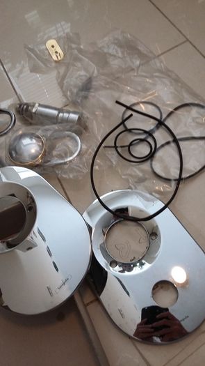 Shower mixer valve