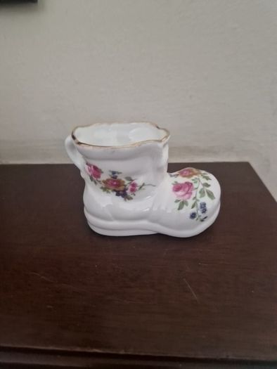 vintage china boot