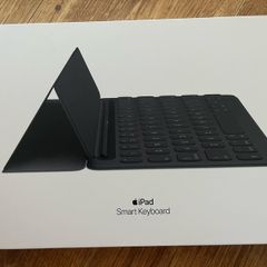 Apple iPad (7th generation) Smart Keyboard