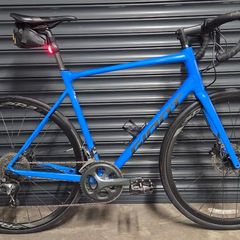 Giant Contend SL disc road bike