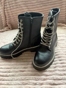 Black diamond boots
