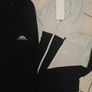 Trailberg tracksuit size medium Image 3