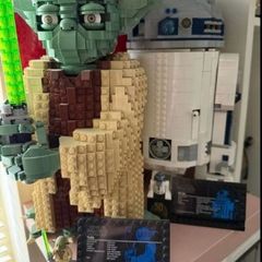 Lego R2D2 and Yoda