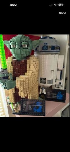 Lego R2D2 and Yoda