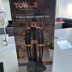 kitchen utensils