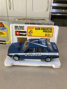 Alfa Romeo Giulietta Police Scale 1/24 Burago rare