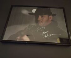 Handsigned Tom Hanks "Road to Perdition" photo in frame
