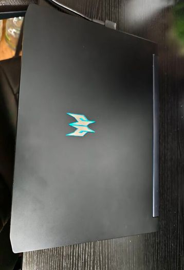 Acer Predator Triton 500