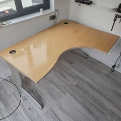 Free Desk