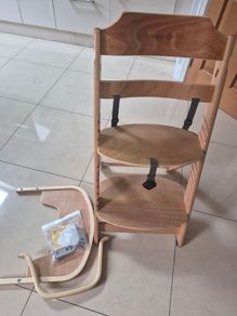 High chair safety 1st