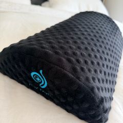 New Huanuo Ergonomic Foot Rest Cushion in Black
