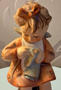 Goebel Hummel Figurine