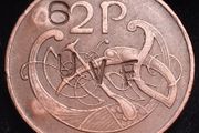 #228 - Ireland - 1971 - Counterstamped - 2 Pence - Km.21