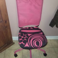 office chair pink