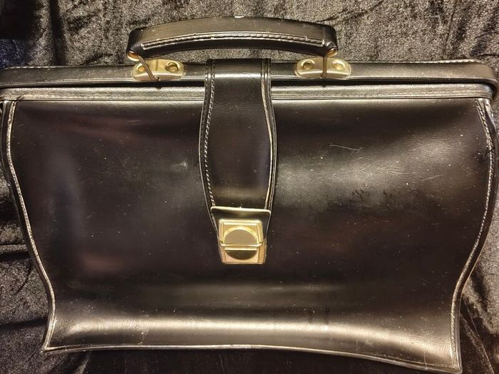 briefcase vintage