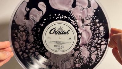 Yungblud - Idols II Limited Liquid Filled Vinyl LP - Moveable Black Liquid Variant - Ultra Rare World Exclusive Pressing