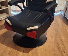 X Rocker Gaming chair for teenager