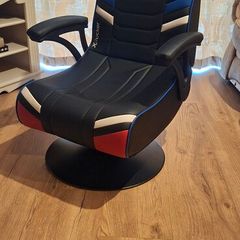 X Rocker Gaming chair for teenager