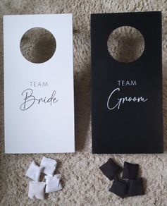 Mr and Mrs Wedding Garden Game