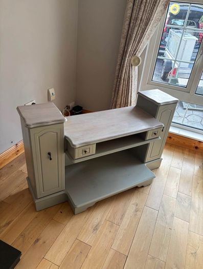 Solid Mahogany Tv Unit