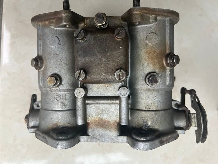Weber DCOE 45 Italian carburetor