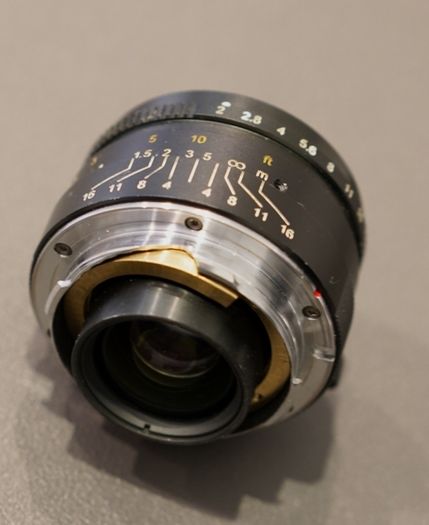 7Artisans 35mm f/2 lens Leica M mount