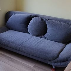3 seater couch/ sofa